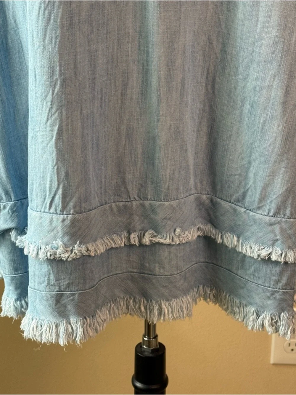 APNY Tencel Chambray Dress Size Large Blue - Picture 4 of 13